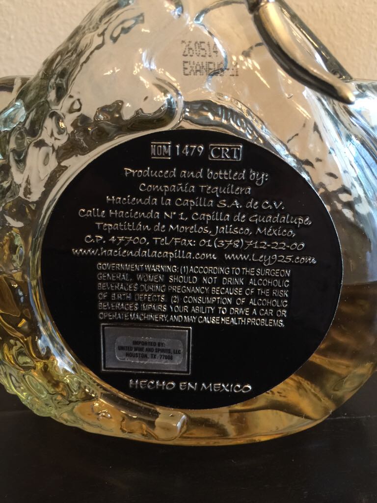 Ley .925 - Nom 1479 (750 mL) alcohol collectible [Barcode 871804001179] - Main Image 2