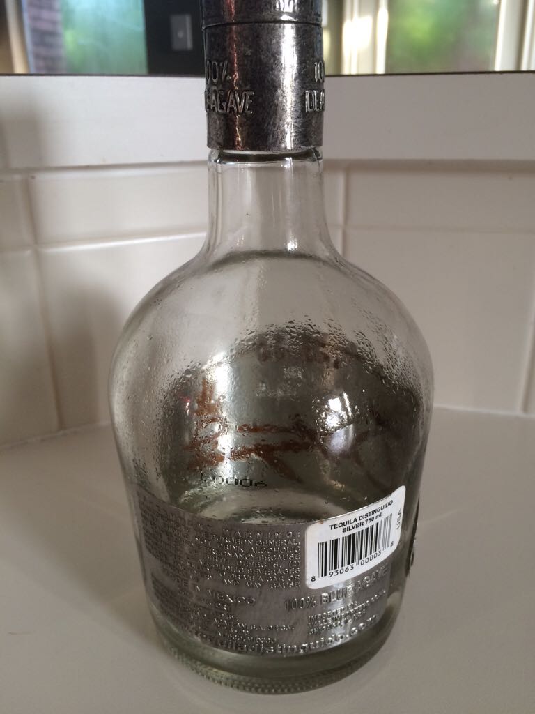 Distinguido Tequila - Destiladora De Acatlan (750 mL) alcohol collectible [Barcode 893063000038] - Main Image 2