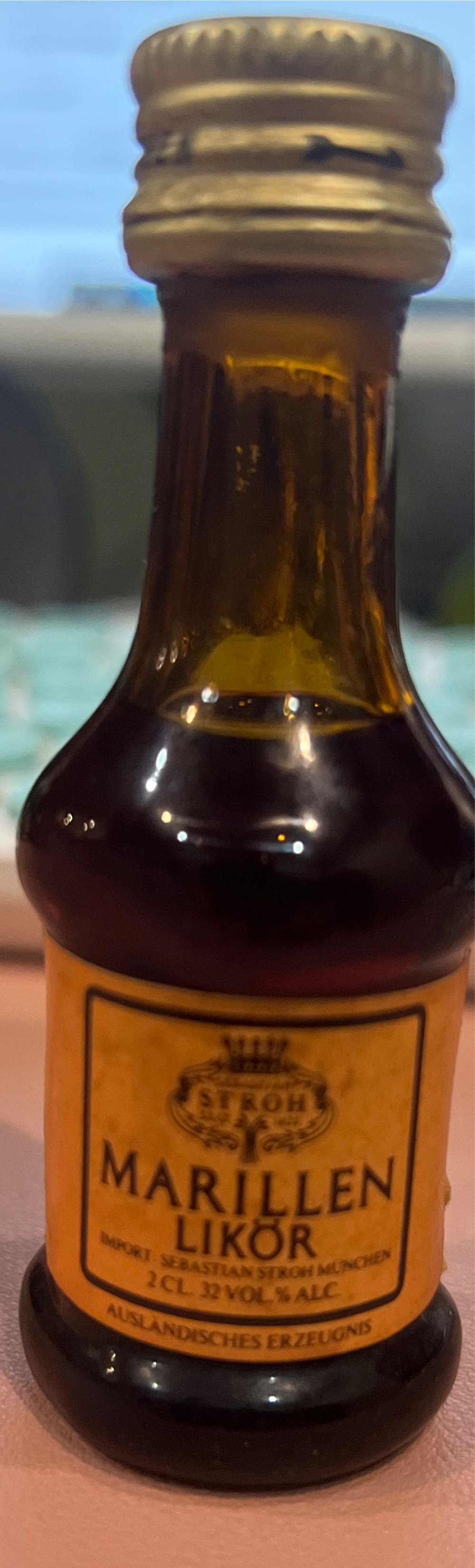 Marillen Likör - Mair’s Beerengarten (100 mL) alcohol collectible [Barcode 9120017321552] - Main Image 2