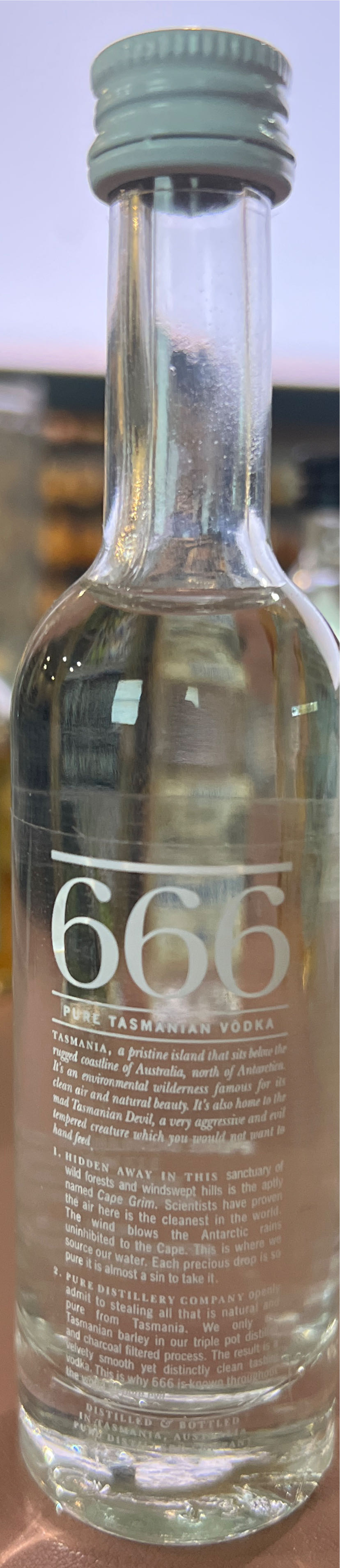 666 - Pure Distilled Company Pty Ltd (1L) alcohol collectible [Barcode 9347012000019] - Main Image 3