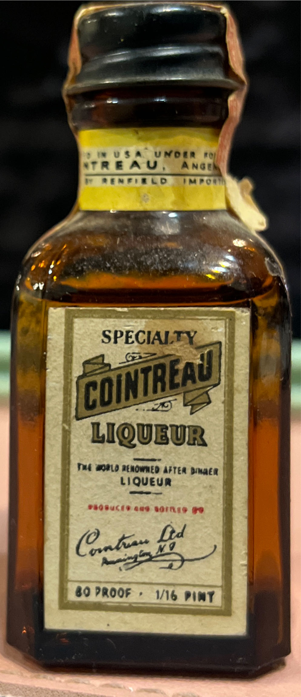 Cointreau - Cointreau (1000 mL) alcohol collectible - Main Image 3