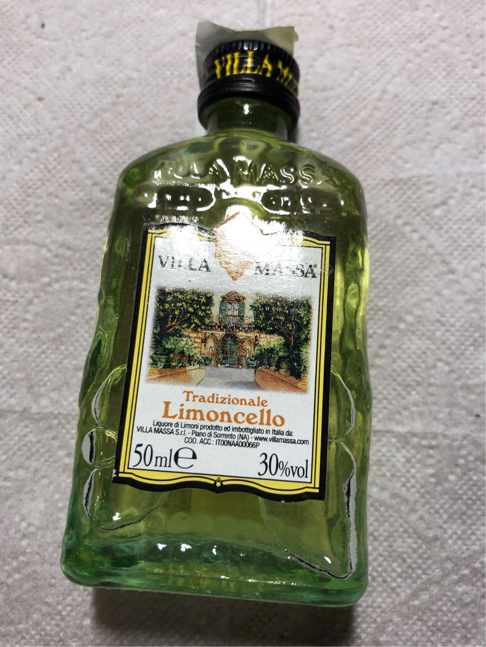 Villa Massa Limoncello - Villa Massa S.r.l. Piano Di Sorrento(NA) (50 mL) alcohol collectible - Main Image 2