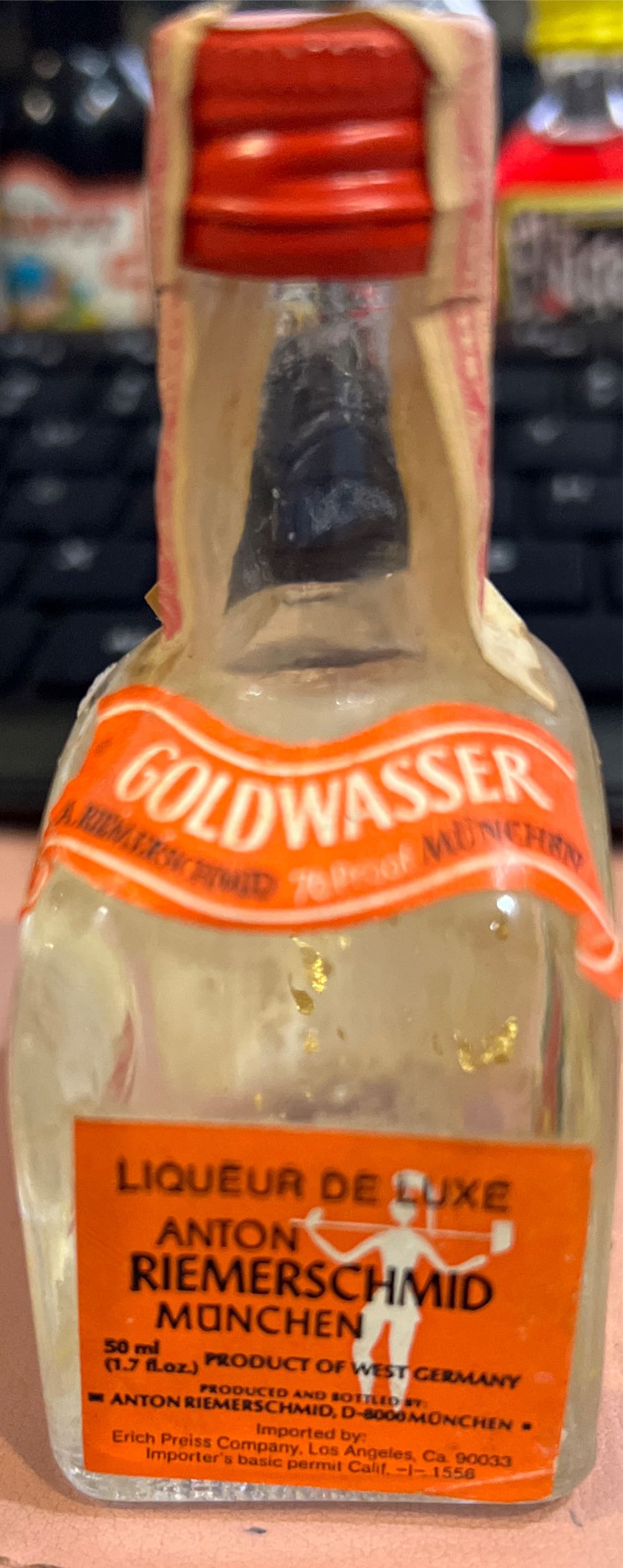Goldwasser - Der Lachs (50 mL) alcohol collectible - Main Image 2
