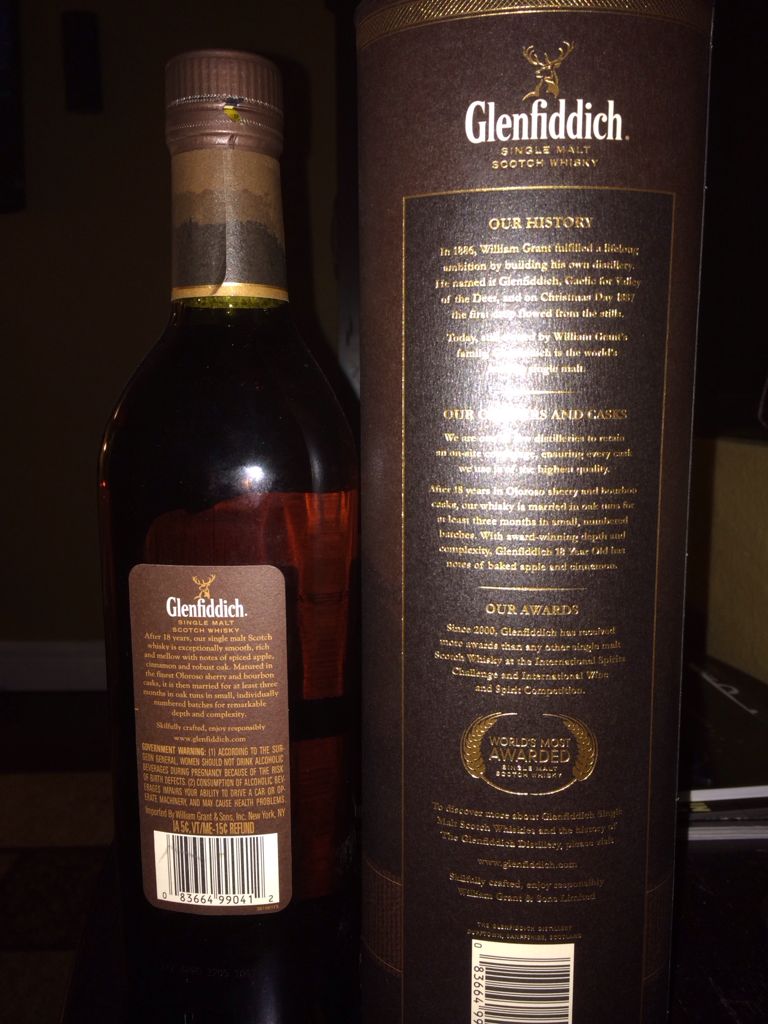 Glenfiddich 18 Years - The Glenfiddich Distillery (1 L) alcohol collectible - Main Image 2