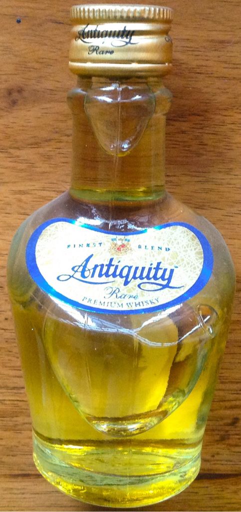 Llord’s Strawberry Grapefruit