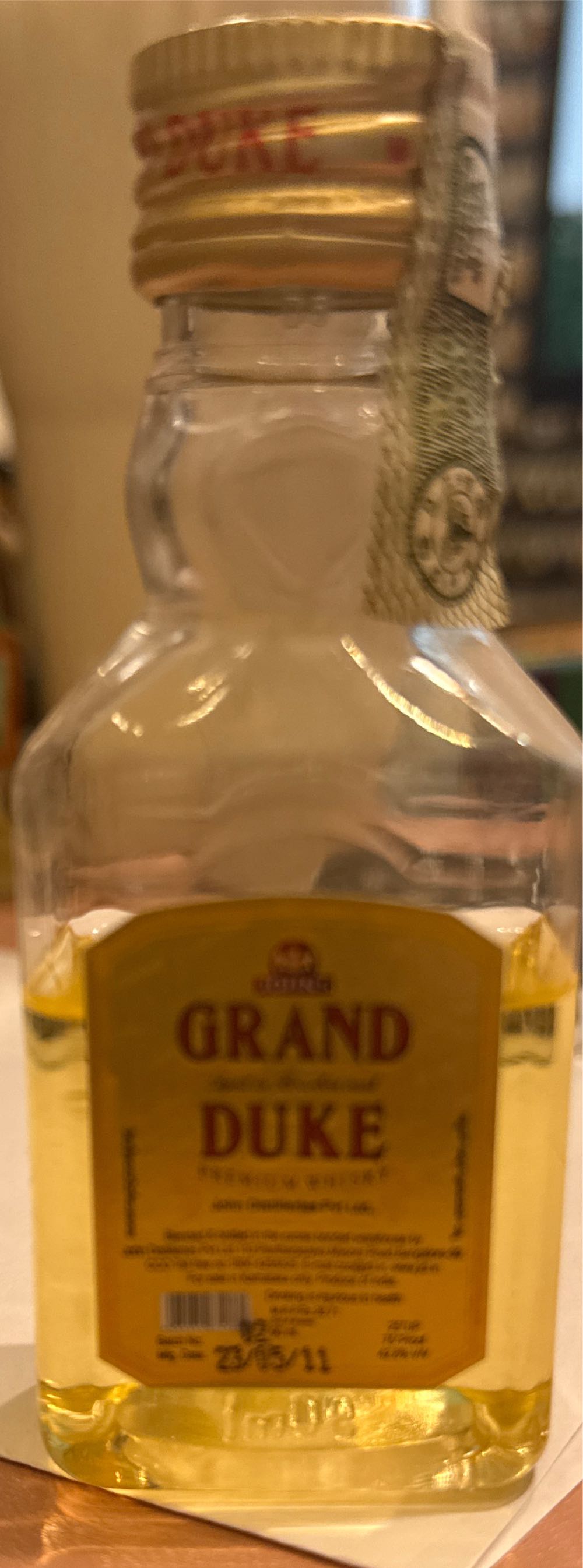 Grand Duke - John Distilleries Pvt. Ltd. (90 mL) alcohol collectible - Main Image 2
