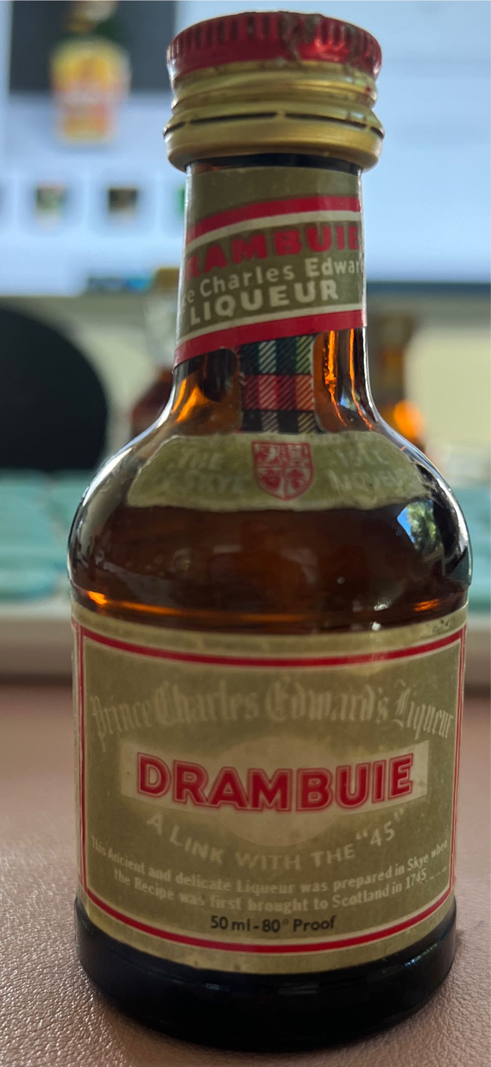 Drambuie - Drambuie Liqueur Company (50 mL) alcohol collectible - Main Image 2