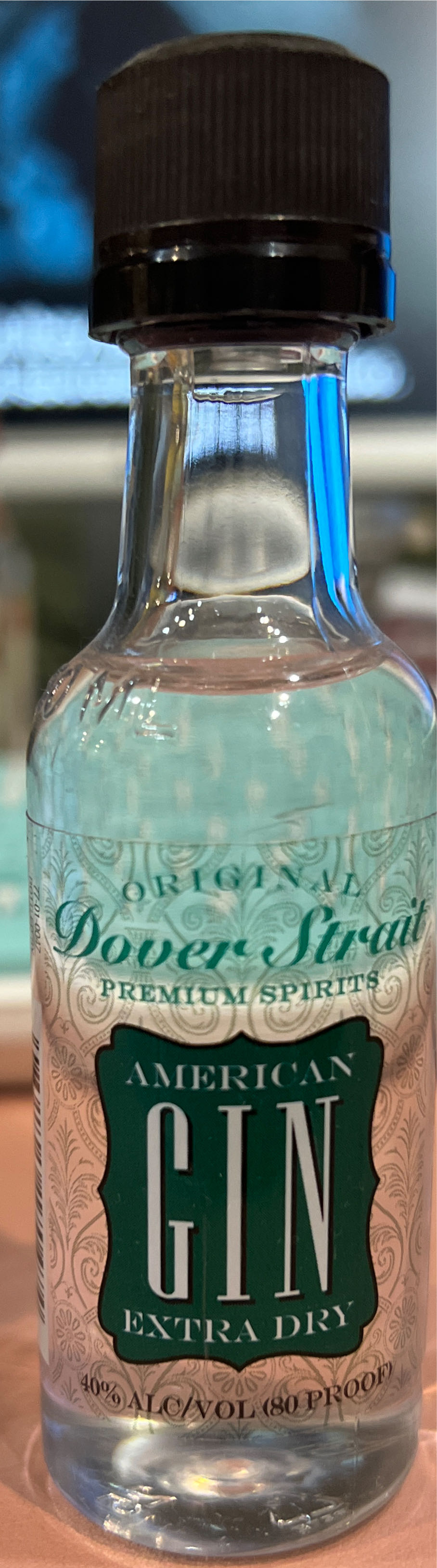 Dover Strait Gin - Dover Strait alcohol collectible - Main Image 2