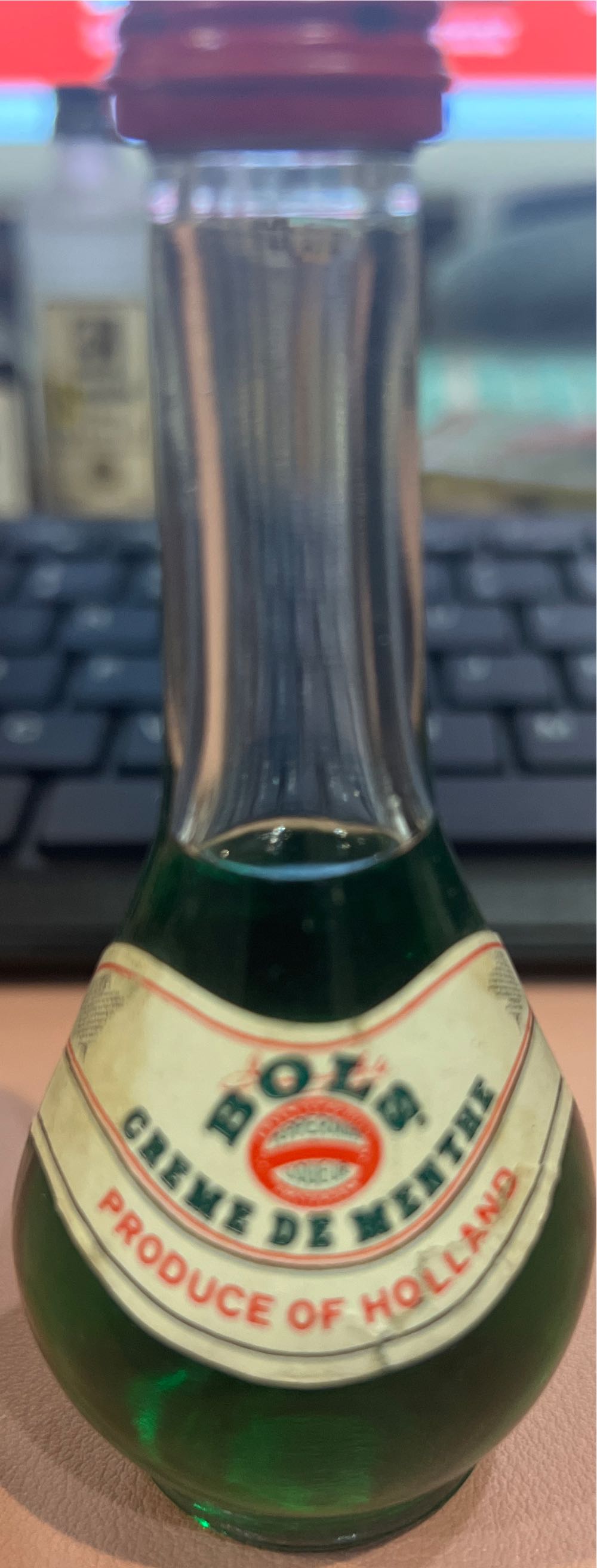 Bols Creme De Menthe - Bol’s (1L) alcohol collectible - Main Image 2