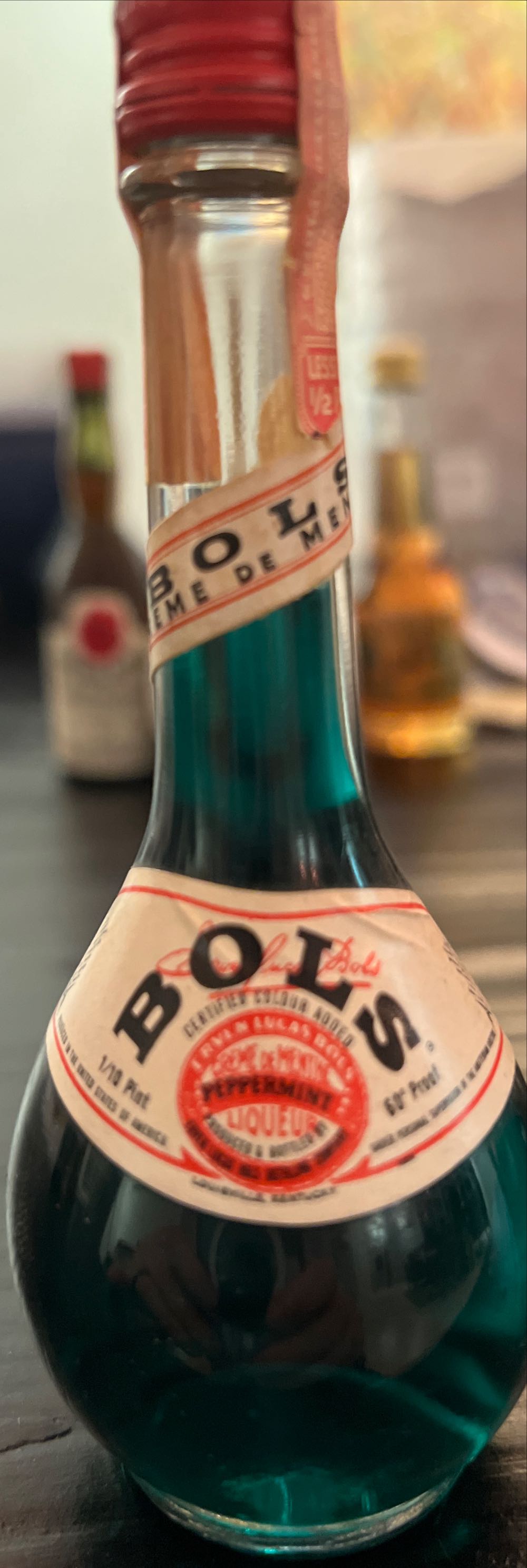 Bols Creme De Menthe - Bol’s (1L) alcohol collectible - Main Image 3