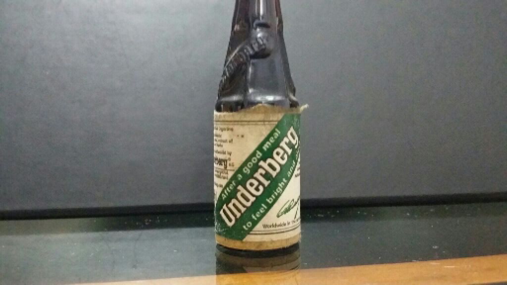 licor fino de gramado morango