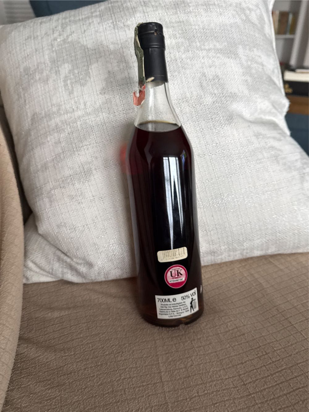 Van Winkle Family Reserve Rye 1985 ❤️ - Old Rip Van Winkle (750 mL) alcohol collectible - Main Image 3