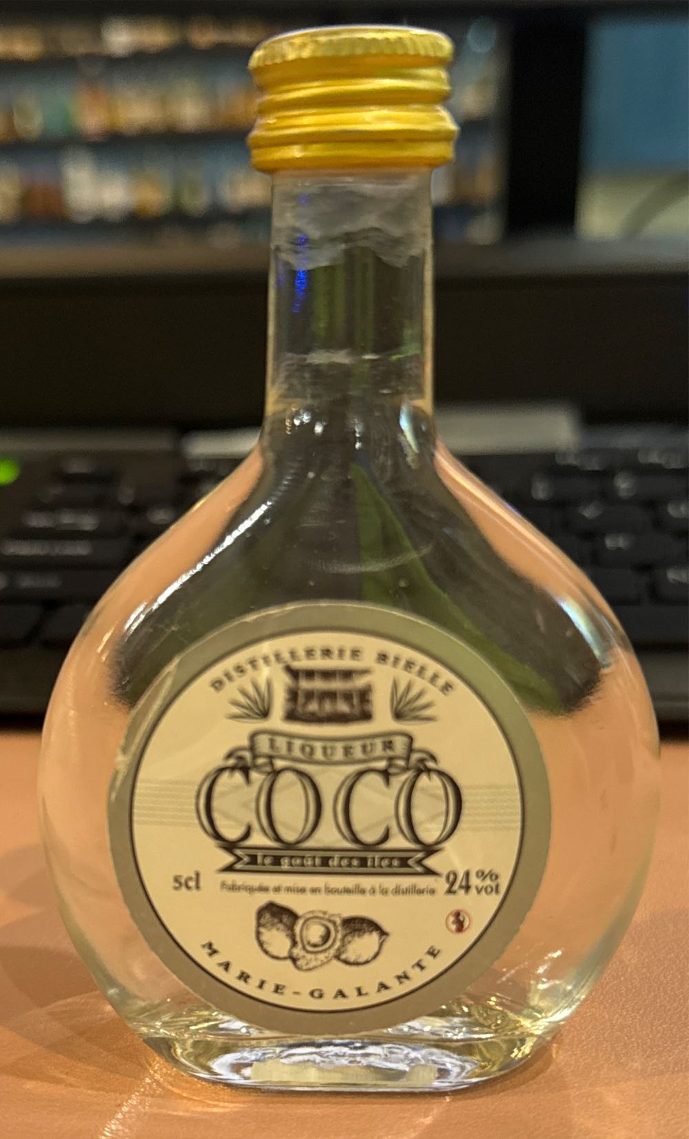Liqueur Coco - Distillerie Bielle (500 mL) alcohol collectible - Main Image 2