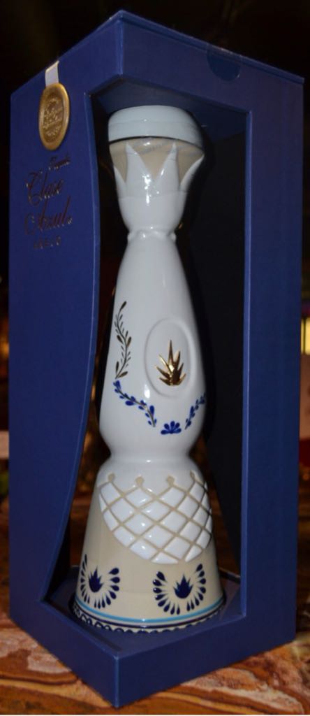 Tequila Clase Azul - Productos Finos De Agave, S.A. De C.V. (750 mL) alcohol collectible - Main Image 2