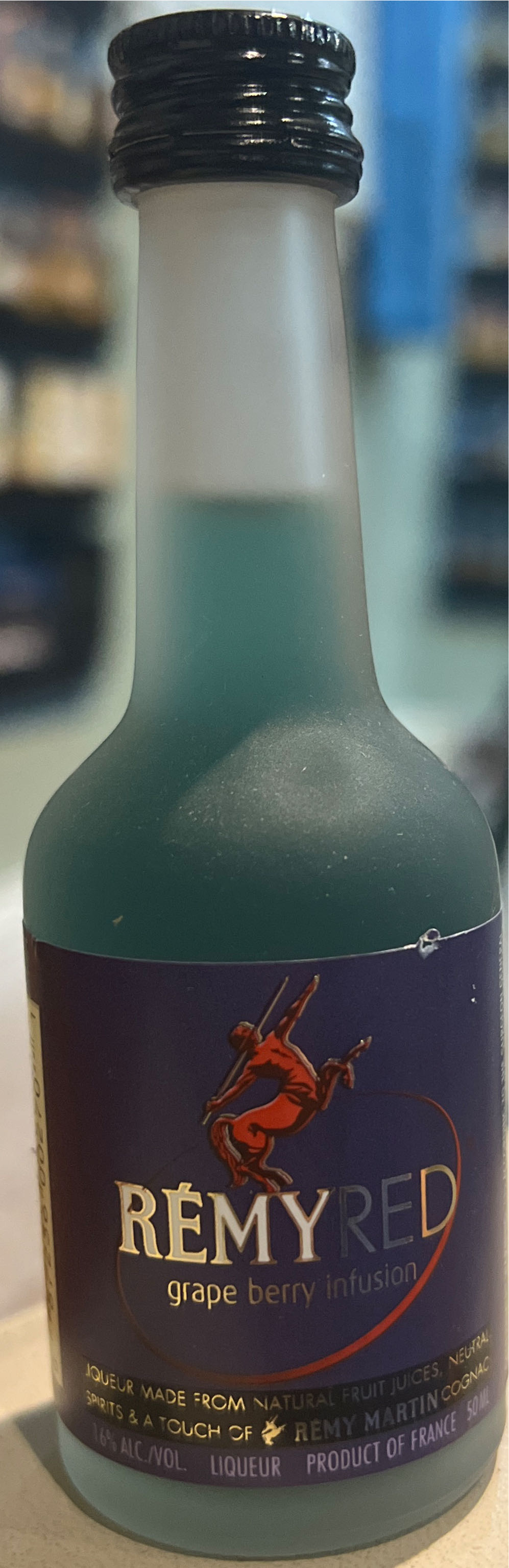 Remy Red - Remy Martin alcohol collectible - Main Image 3