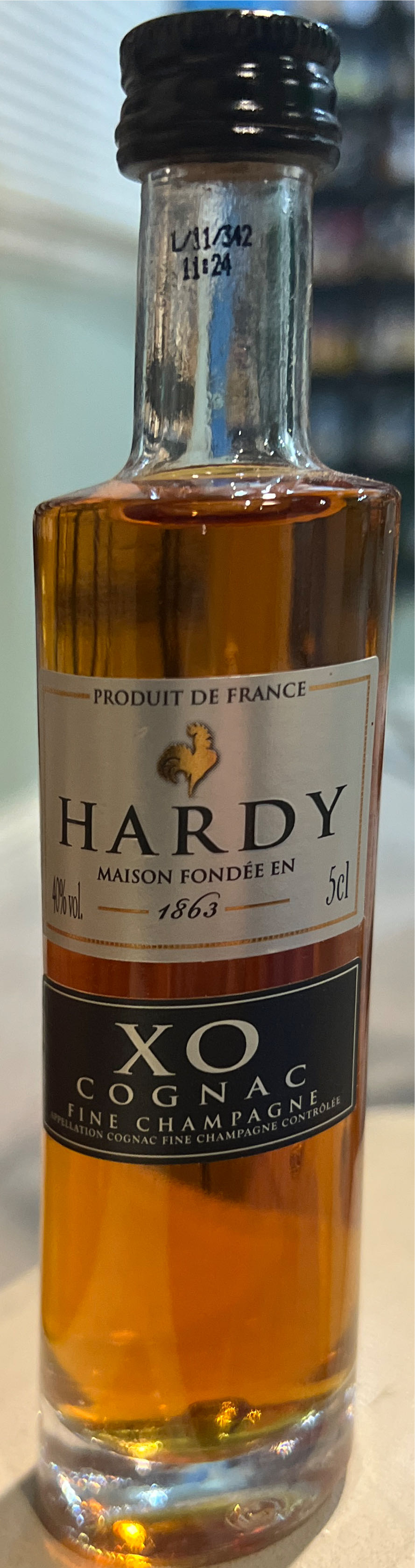 Hardy V.S.O.P - A Hardy & Co. (750 mL) alcohol collectible - Main Image 4