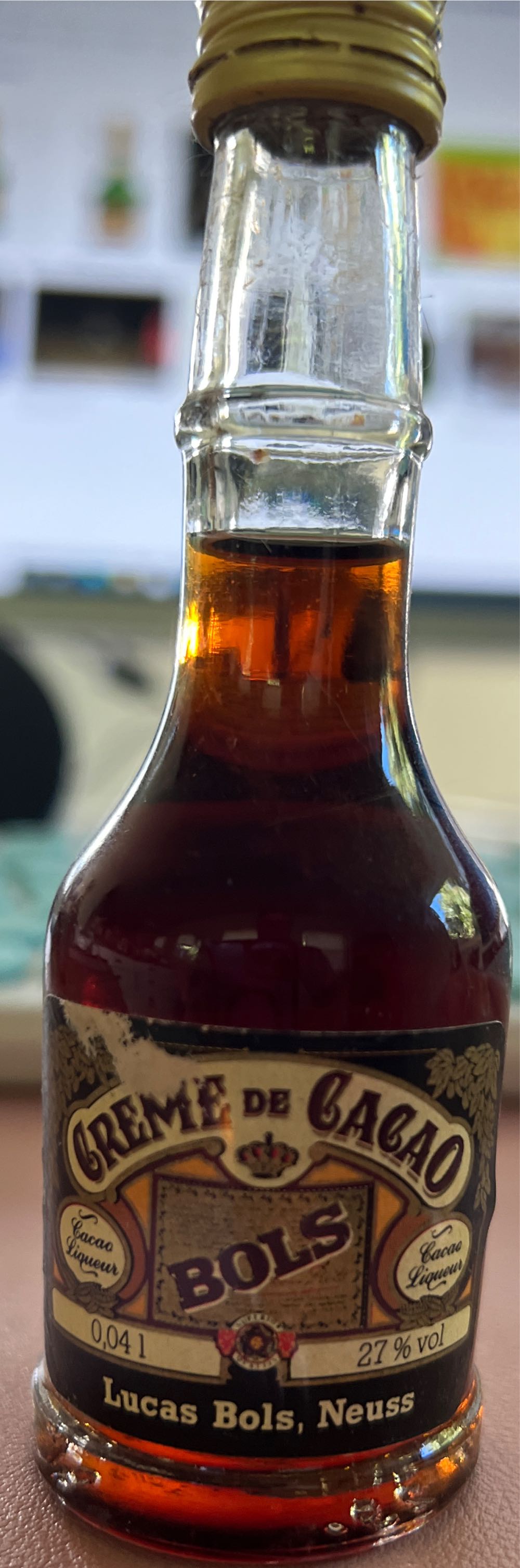 Bols Creme De Cacao - Bols Royal Distilleries (1L) alcohol collectible - Main Image 2