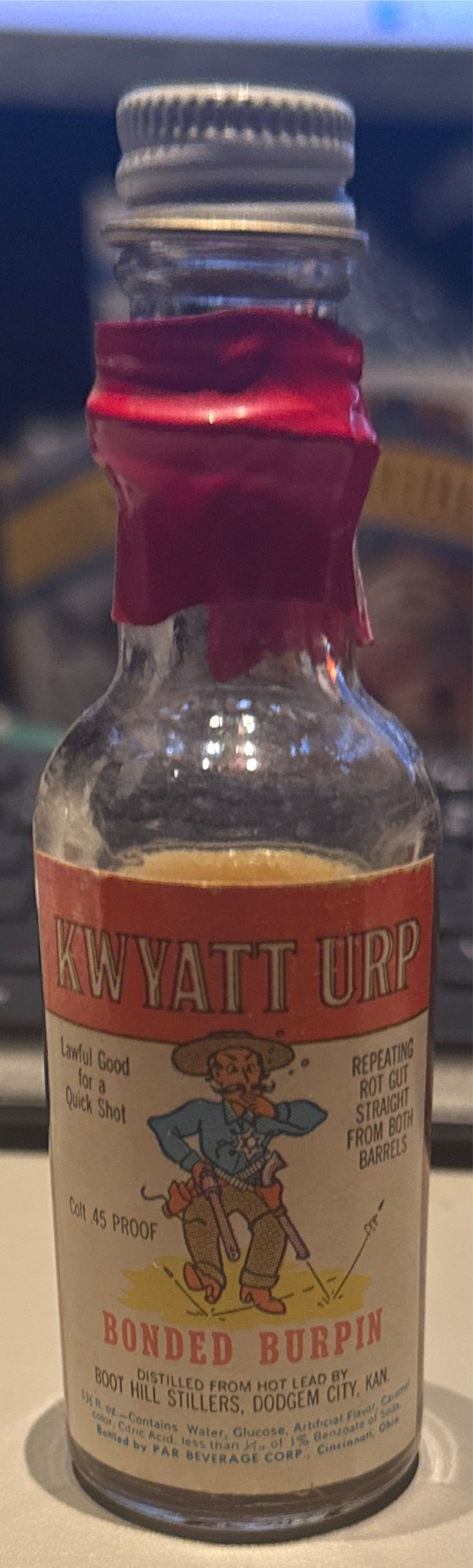 Kwyatt Urp - Par Beverage (50 mL) alcohol collectible - Main Image 2