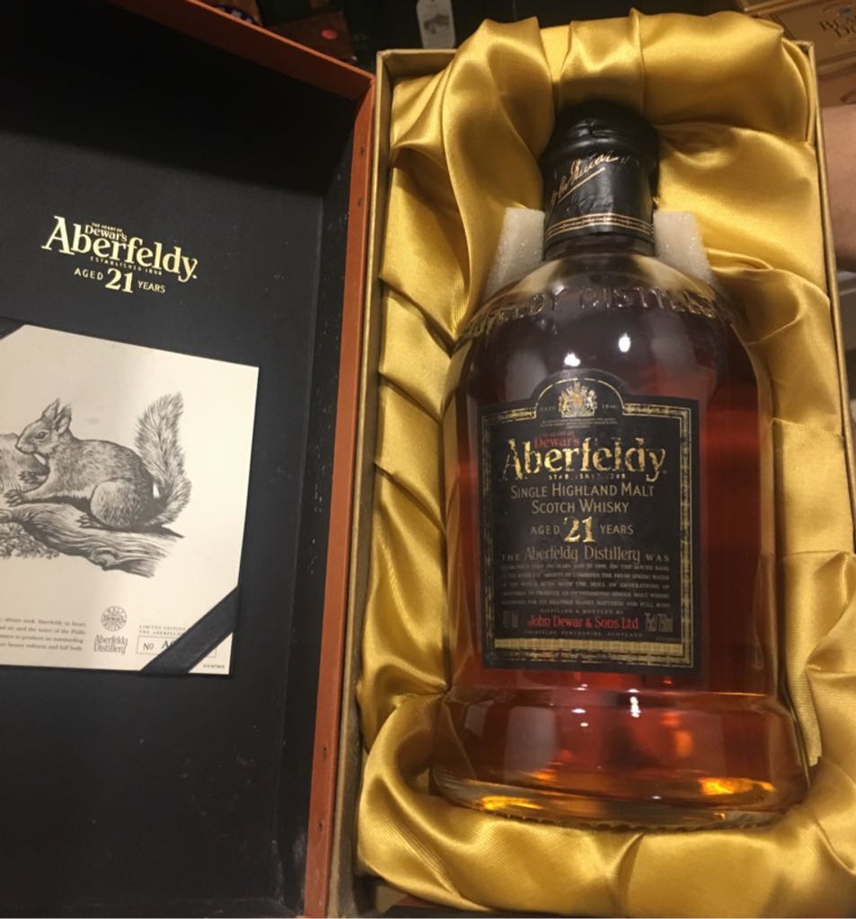 Dewars Aberfeldy 21 - John Dewar & Sons (750 mL) alcohol collectible - Main Image 2