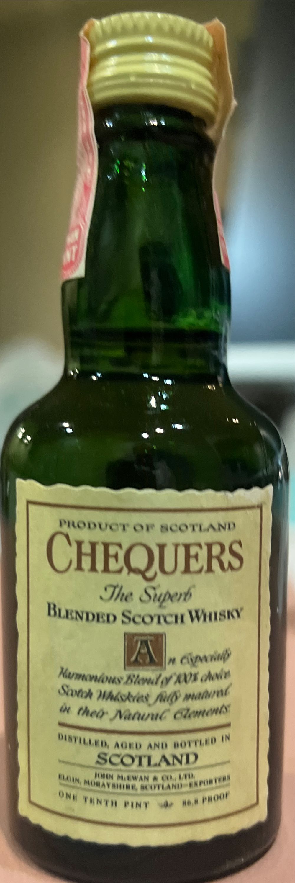 Chequers 12yo Imp DARF - John McEwan & Co (750 mL) alcohol collectible - Main Image 2
