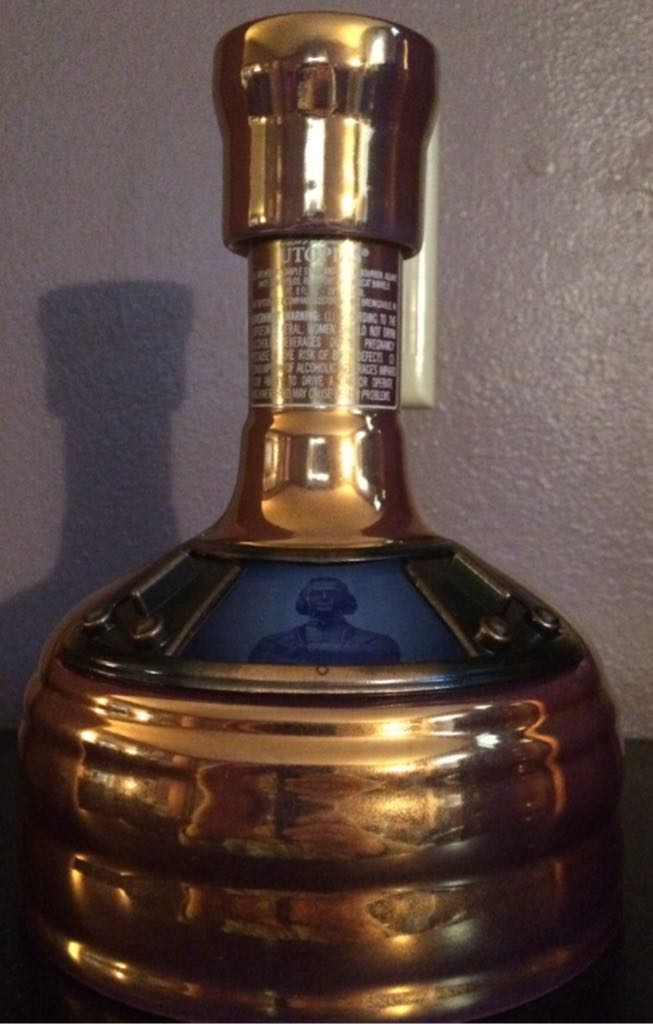 ..Samuel Adams: Utopias - Boston Beer Co / Samuel Adams alcohol collectible - Main Image 2