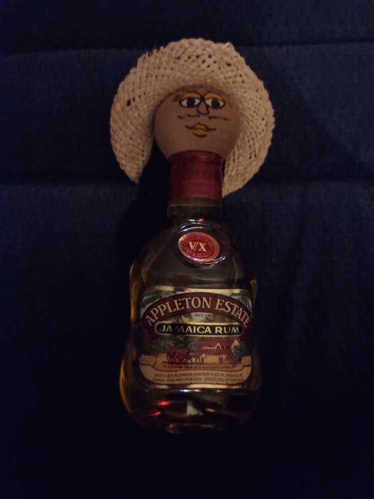Appleton Estate V/X Rum - Appleton Estate (200 mL) alcohol collectible - Main Image 2