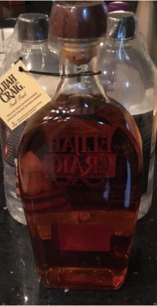 Elijah Craig Small Batch - The Elijah Craig Distillery Co. (750 mL) alcohol collectible - Main Image 2