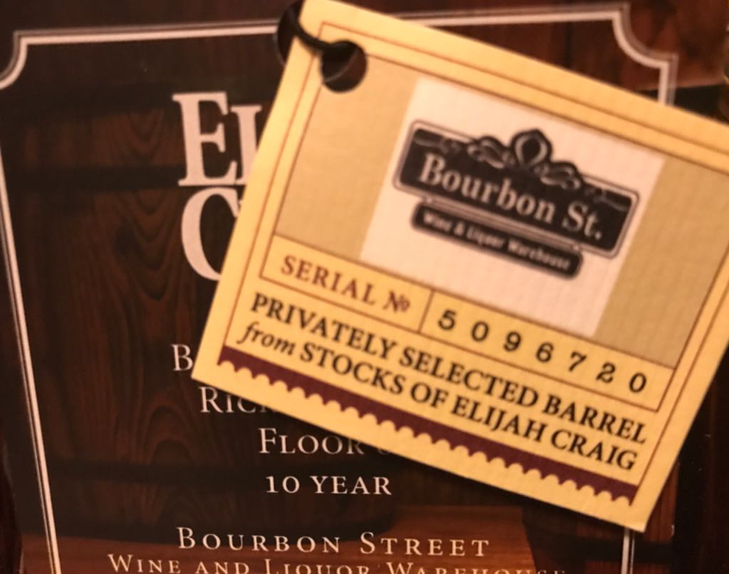 Elijah Craig "Small Batch” - The Elijah Craig Distillery Co. (50mL) alcohol collectible - Main Image 2