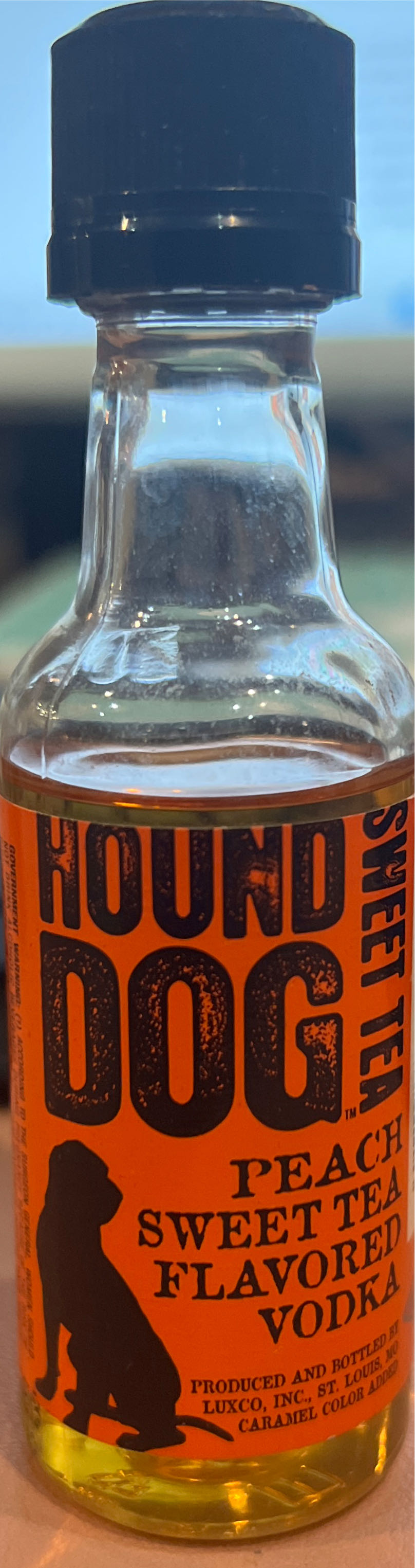 Hound Dog Sweet Tea - Everclear (750 mL) alcohol collectible - Main Image 2