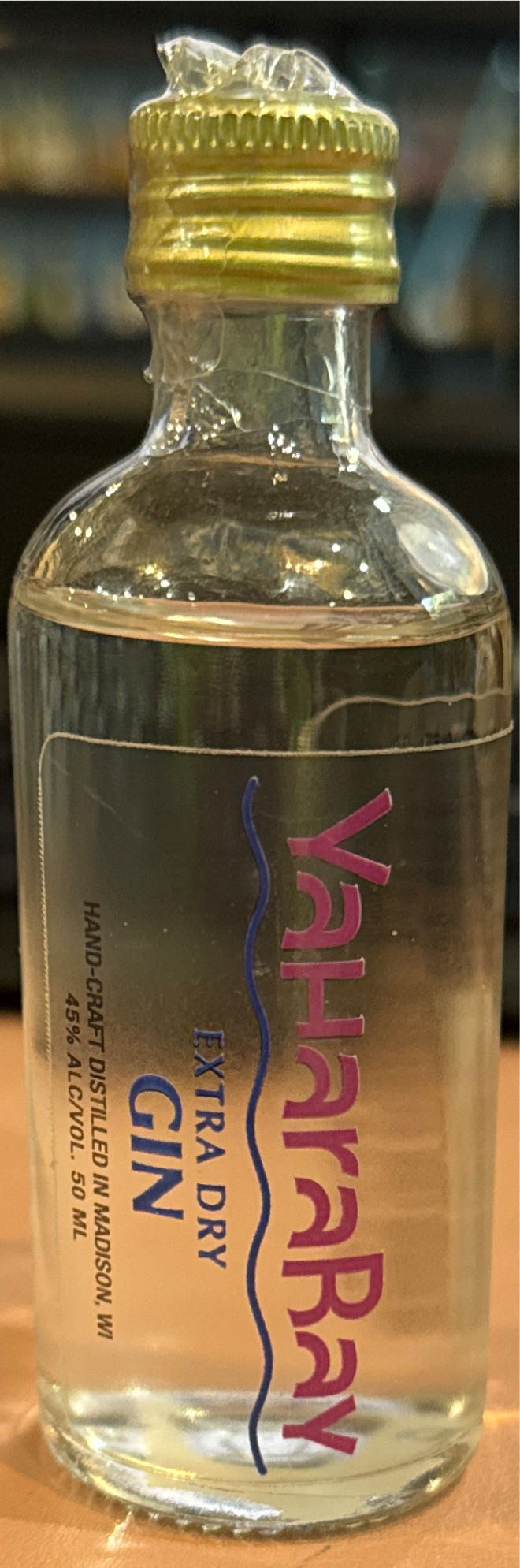 Yahara Bay - Yahara Bay alcohol collectible - Main Image 2