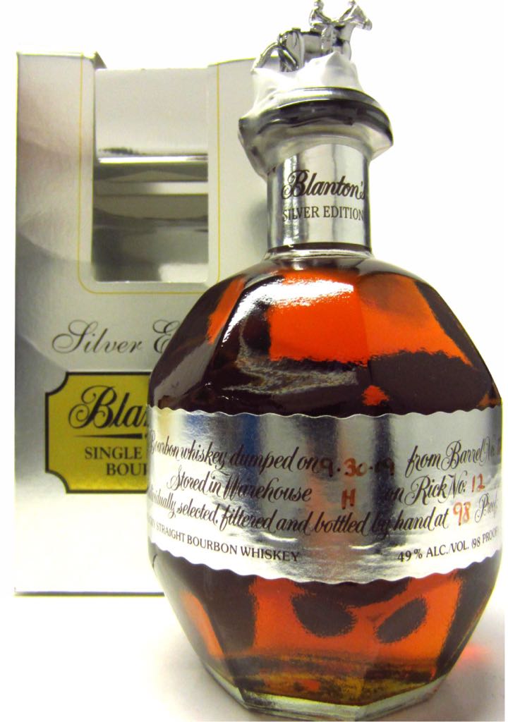 Blanche De Chambly White Bear