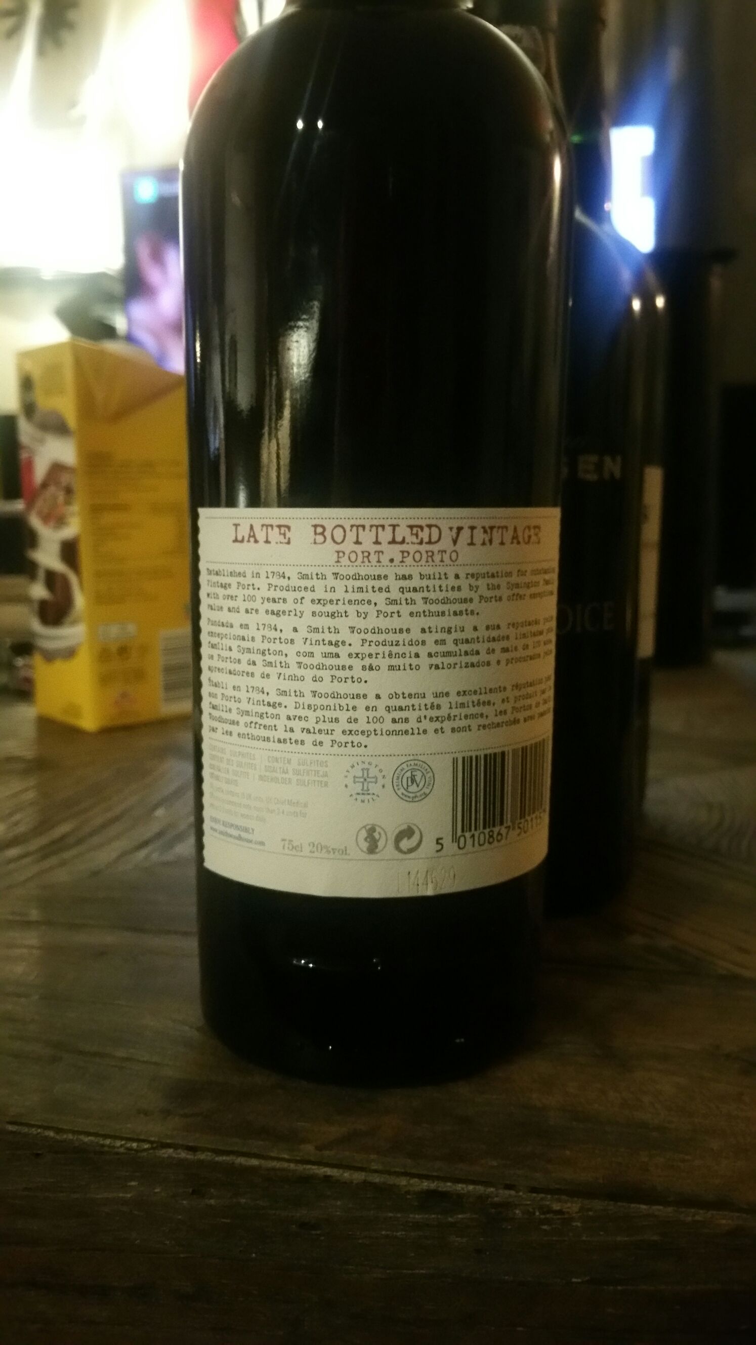 Late Bottled Vintage Port 2002 - Smith Woodhouse (0,75) alcohol collectible - Main Image 2