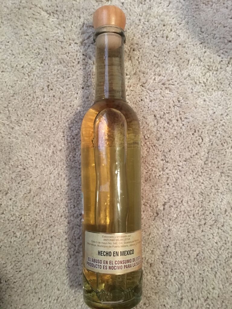 Agave Layva Reposado Tequila - Mama Lucia Distillery (500 mL) alcohol collectible - Main Image 2