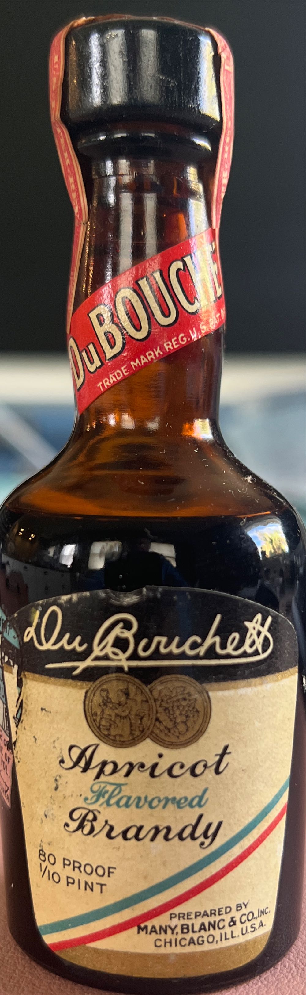 Du Bouchett Apricot Brandy - Du Bouchett (750 mL) alcohol collectible - Main Image 3