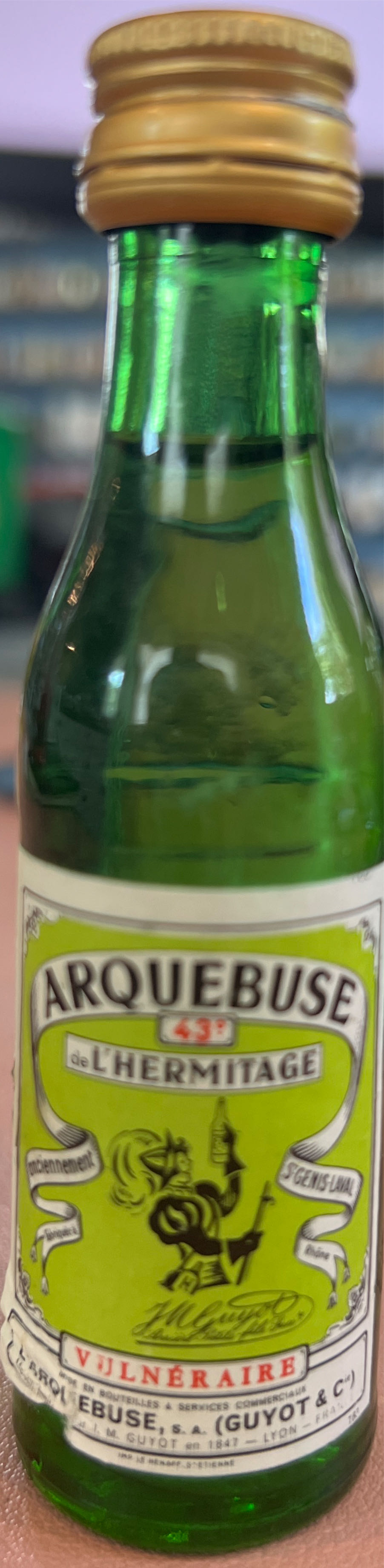 Arquebuse l’Hermitage - Arquebuse de l’hermitage (700 mL) alcohol collectible - Main Image 3