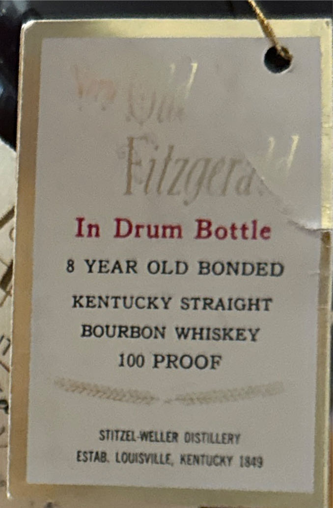Very Very Old Fitzgerald 8Yr (Stitzel Weller) - Old Fitzgerald Distillery (750 mL) alcohol collectible - Main Image 4