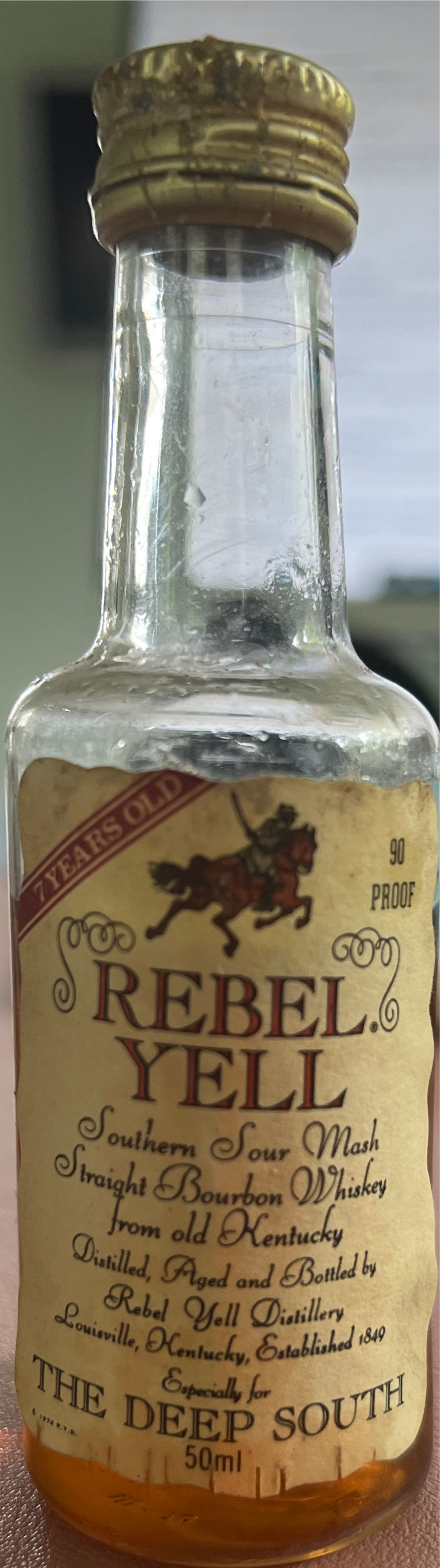 Rebel Yell - Rebel Yell Distillery (50 mL) alcohol collectible - Main Image 2