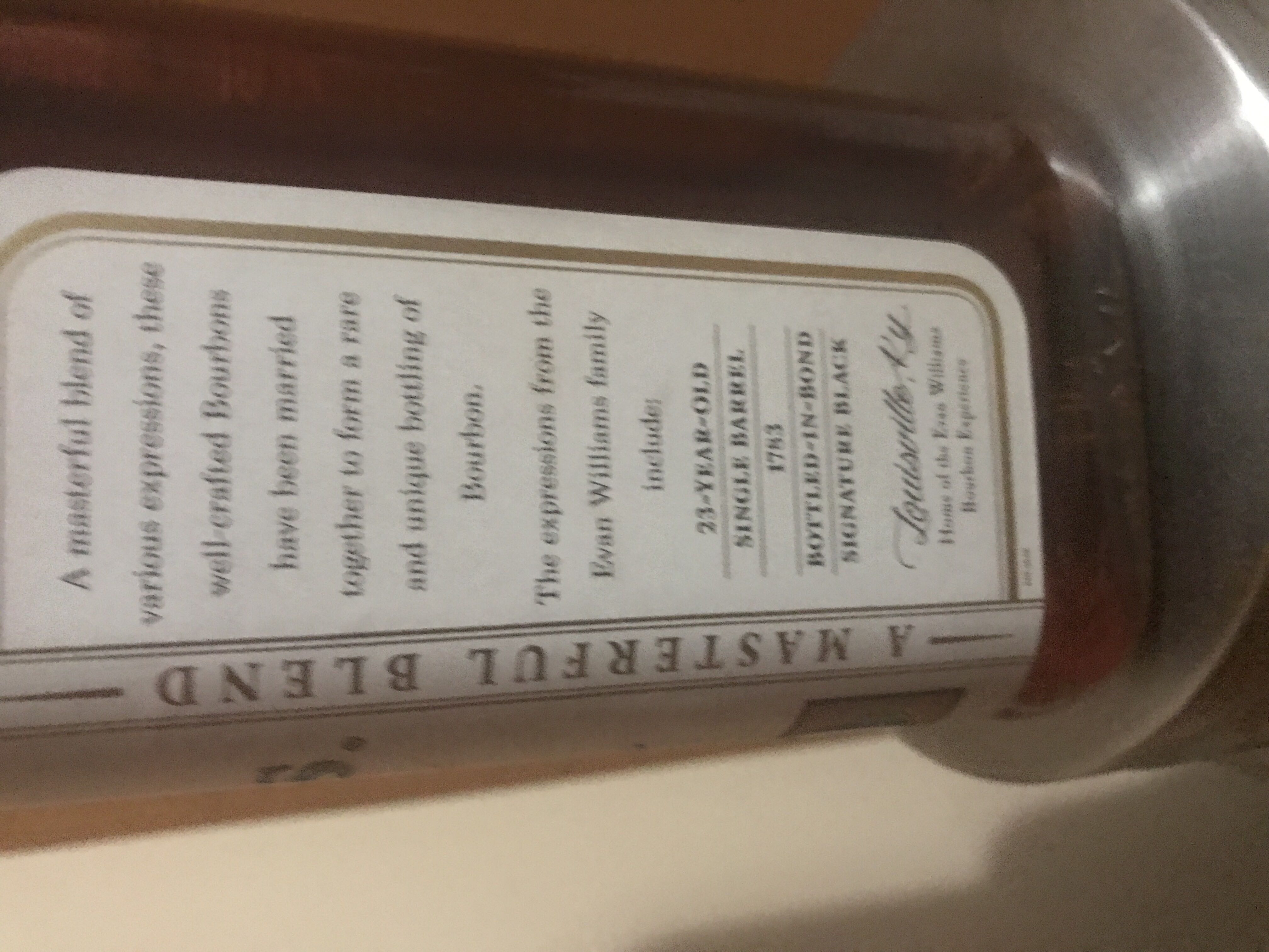 Evan Williams Master Blend - Evan Williams (750mL) alcohol collectible [Barcode 096749001095] - Main Image 2