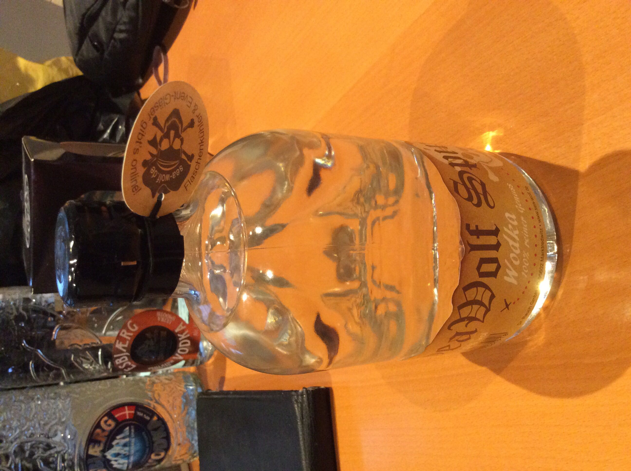 Sea Wolf Spirit 500ml 37.5% Germany - Dr. Rauch GmbH, D-Marktredwitz (500 mL) alcohol collectible [Barcode 4003220061918] - Main Image 2