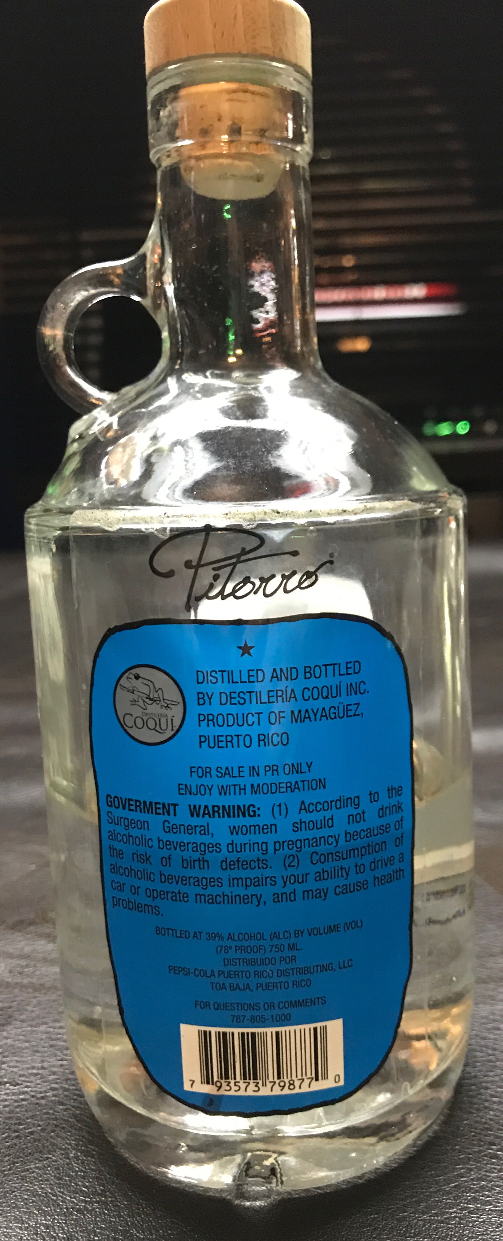 Pitorro Blanco - Distileria Coqui (750 mL) alcohol collectible - Main Image 2