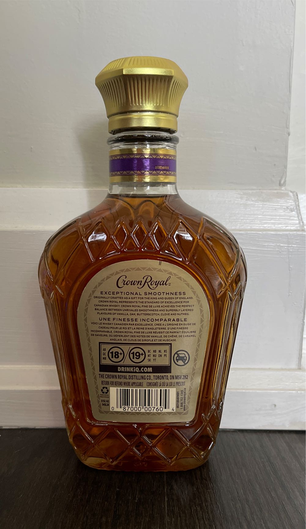 Canadian Whisky - Crown Royal - Crown Royal Distilling Co. (355 mL) alcohol collectible [Barcode 087000007604] - Main Image 2