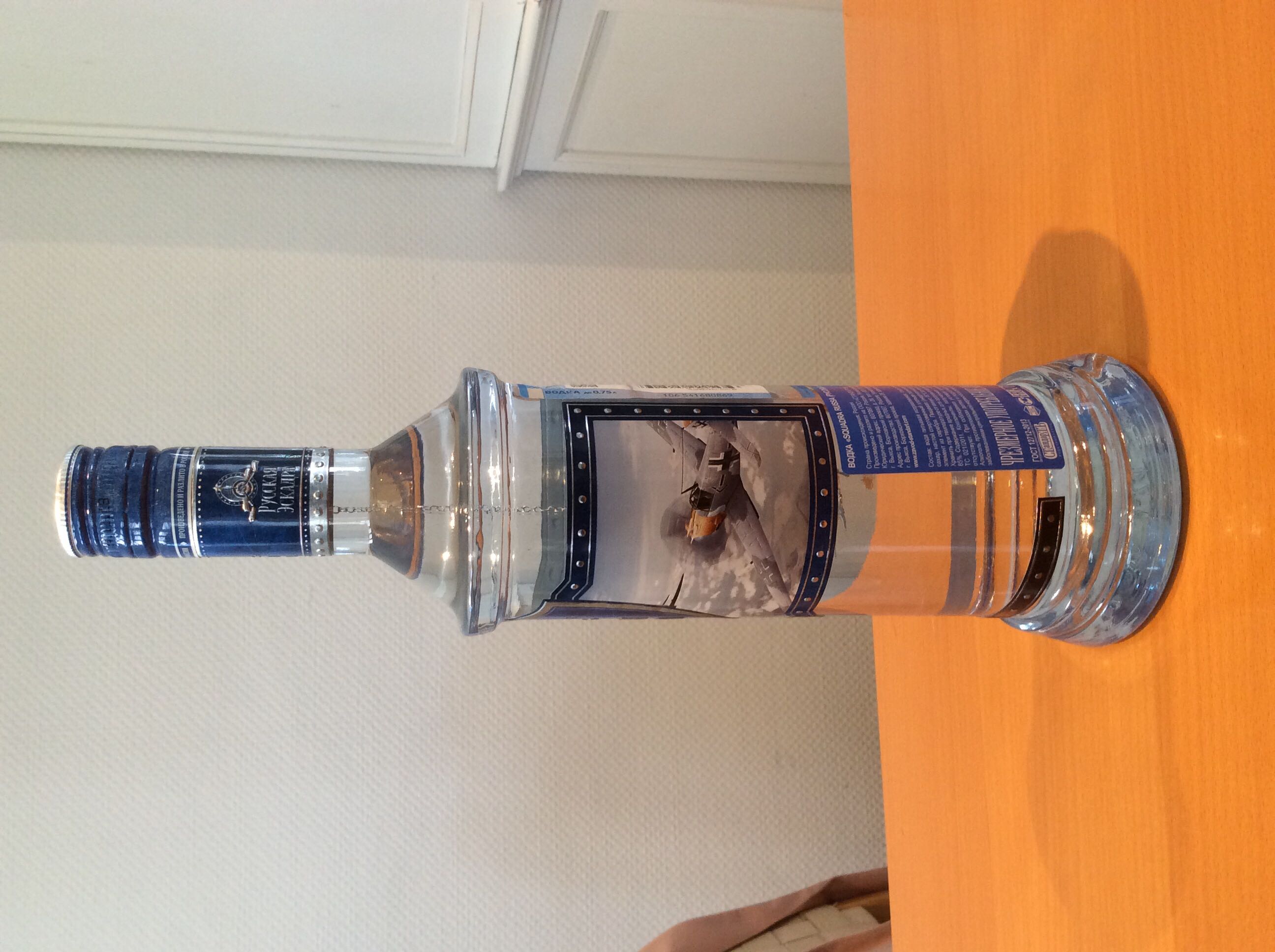 Russkaja Eskadra “Airforce” Silver Vodka 700ml 40% Russia - Standard (700 mL) alcohol collectible [Barcode 4607077864021] - Main Image 2