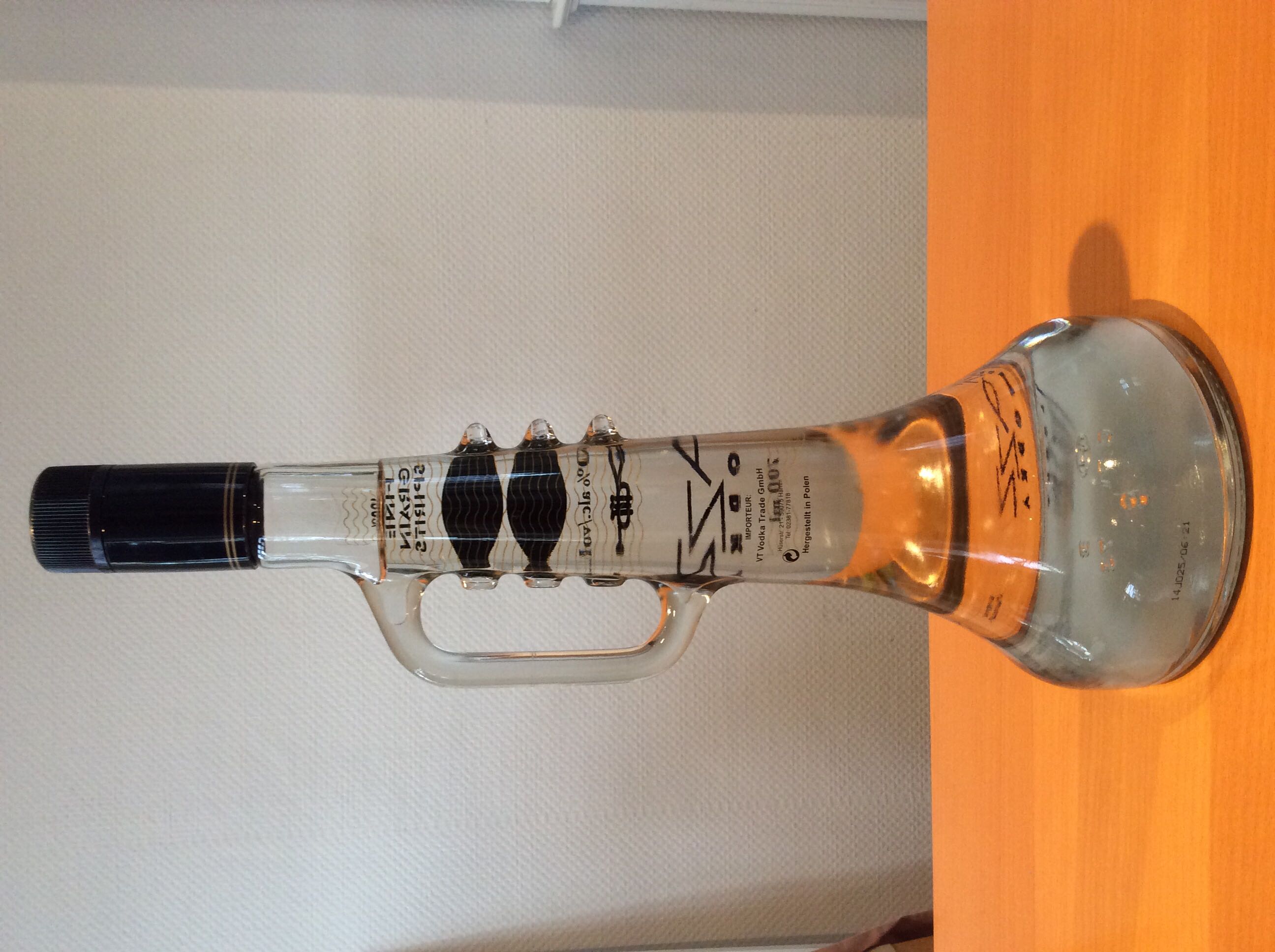 Jazz Vodka 700ml 40% Poland - Sobieski S.A. (700 mL) alcohol collectible [Barcode 5900595002494] - Main Image 2