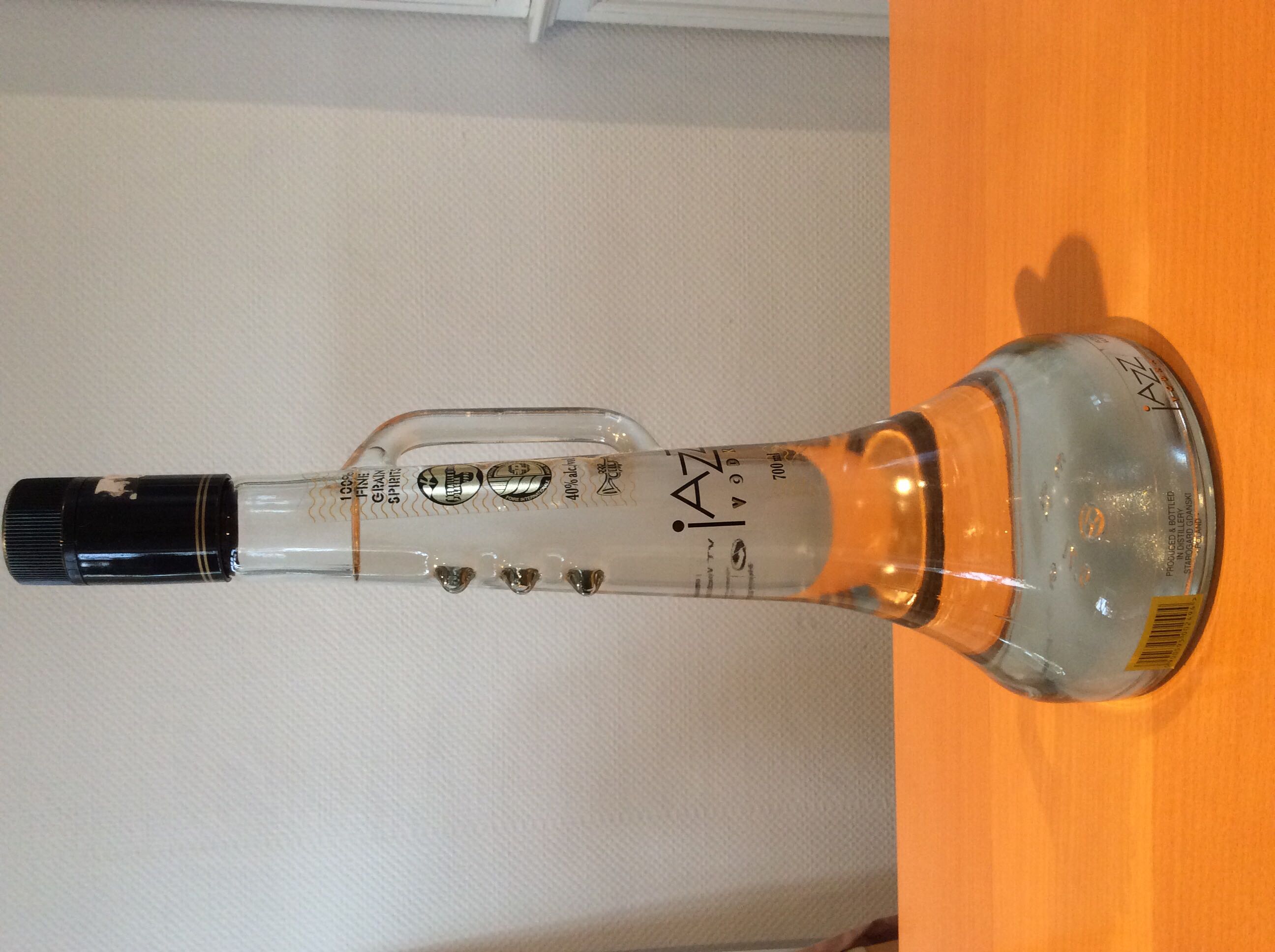 Jazz Vodka 700ml 40% Poland - Sobieski S.A. (700 mL) alcohol collectible [Barcode 5900595002494] - Main Image 3