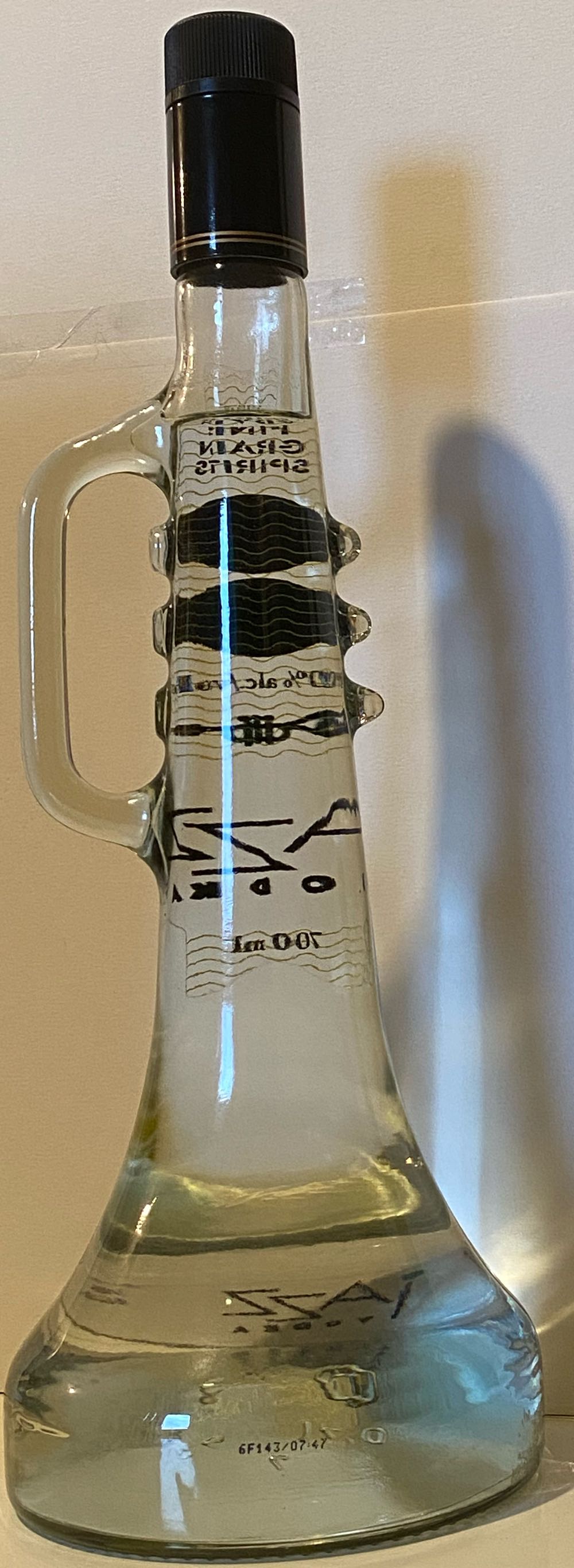 Jazz Vodka 700ml 40% Poland - Sobieski S.A. (700 mL) alcohol collectible [Barcode 5900595002494] - Main Image 4