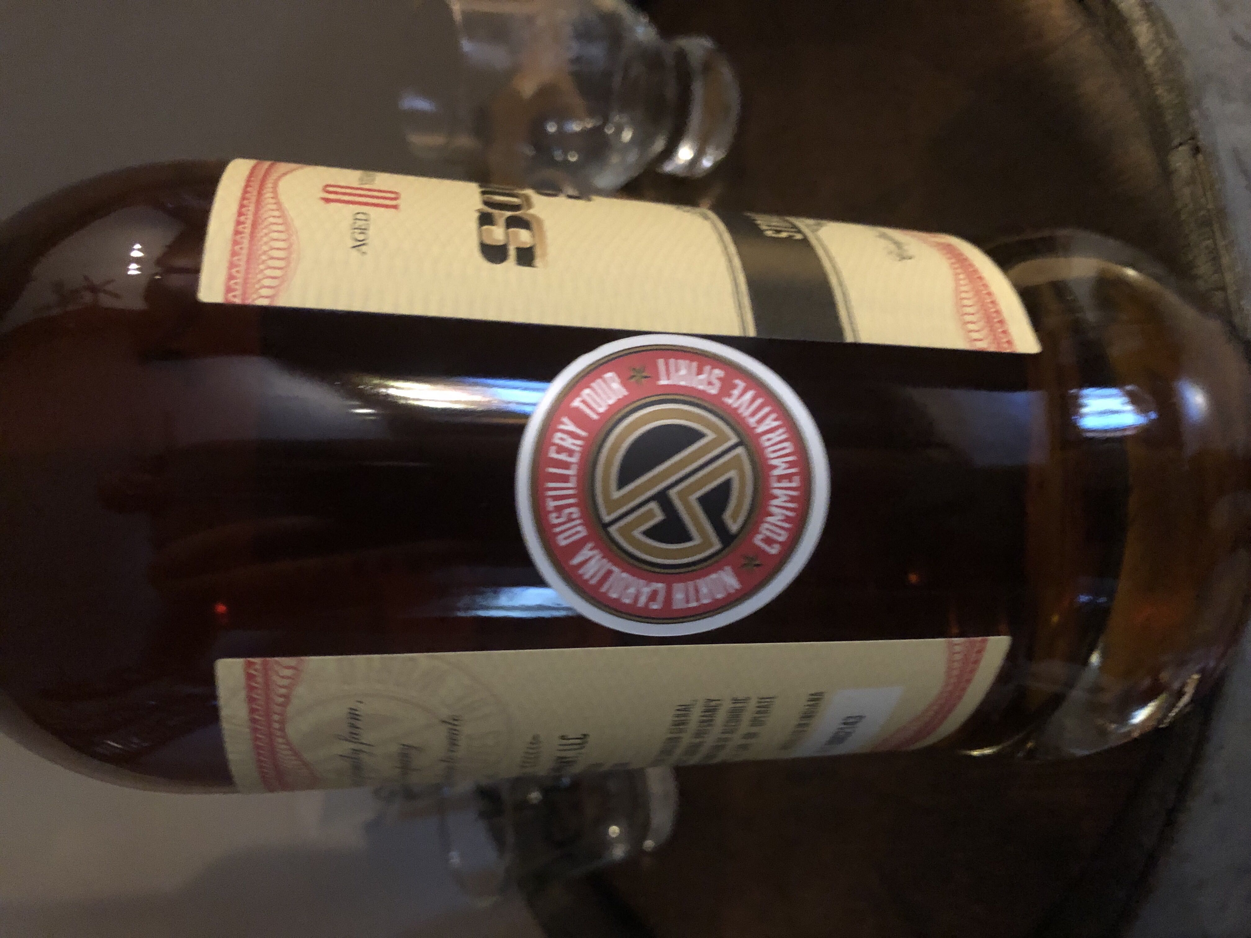 Southern Distilling Southern Star Reserve  - Southern Distilling (750 mL) alcohol collectible [Barcode 818237020025] - Main Image 2