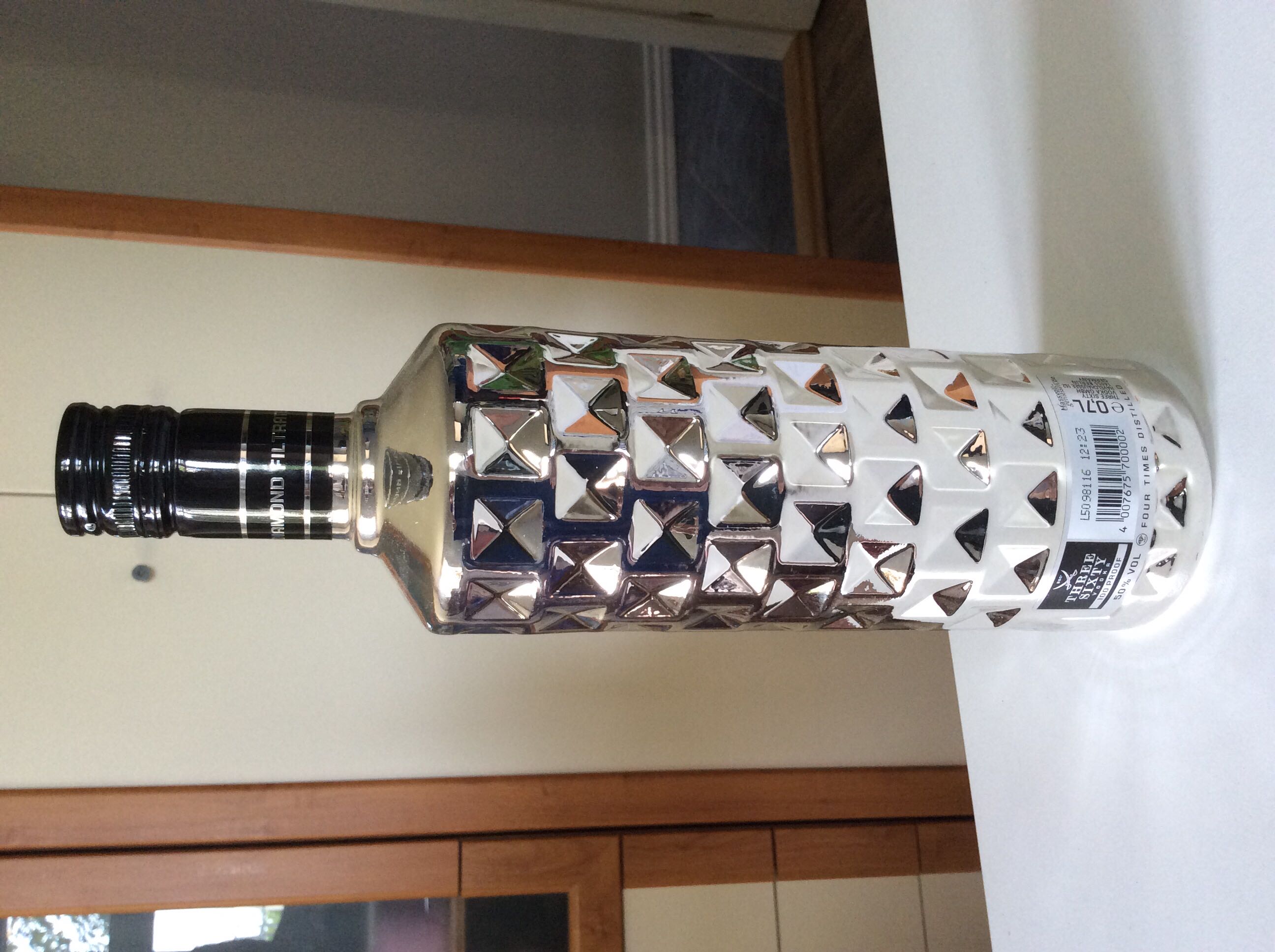 Three Sixty Vodka 100 Proof 700ml 50% Germany - Three Sixty Vodka GMBH (700 mL) alcohol collectible [Barcode 4007675700002] - Main Image 2