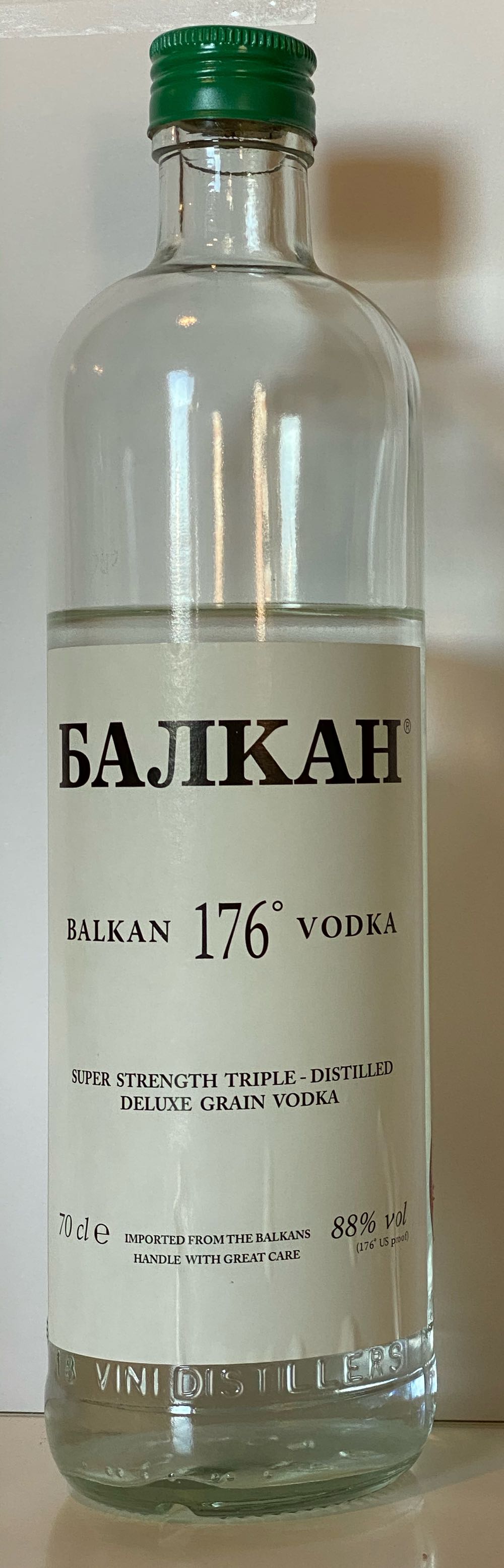 Balkan 176 Vodka 88% - Balkan (700 mL) alcohol collectible [Barcode 5016978100845] - Main Image 3