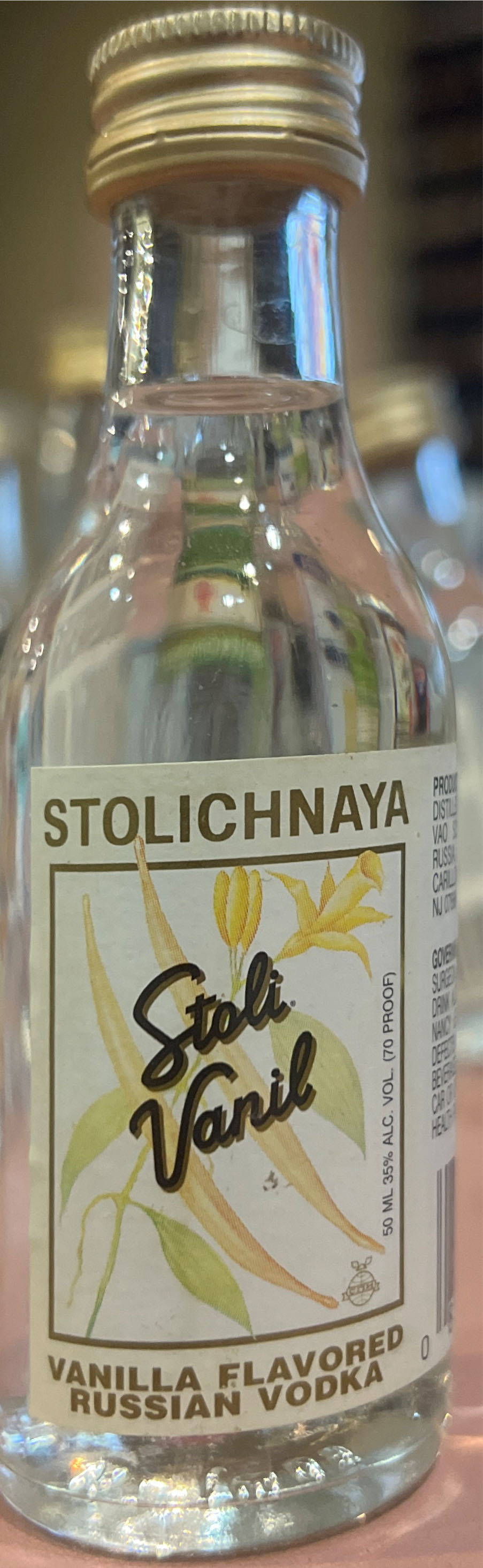 Stolichnaya Stoli Vanil - Stolichnaya (50 mL) alcohol collectible [Barcode 4750021000393] - Main Image 3