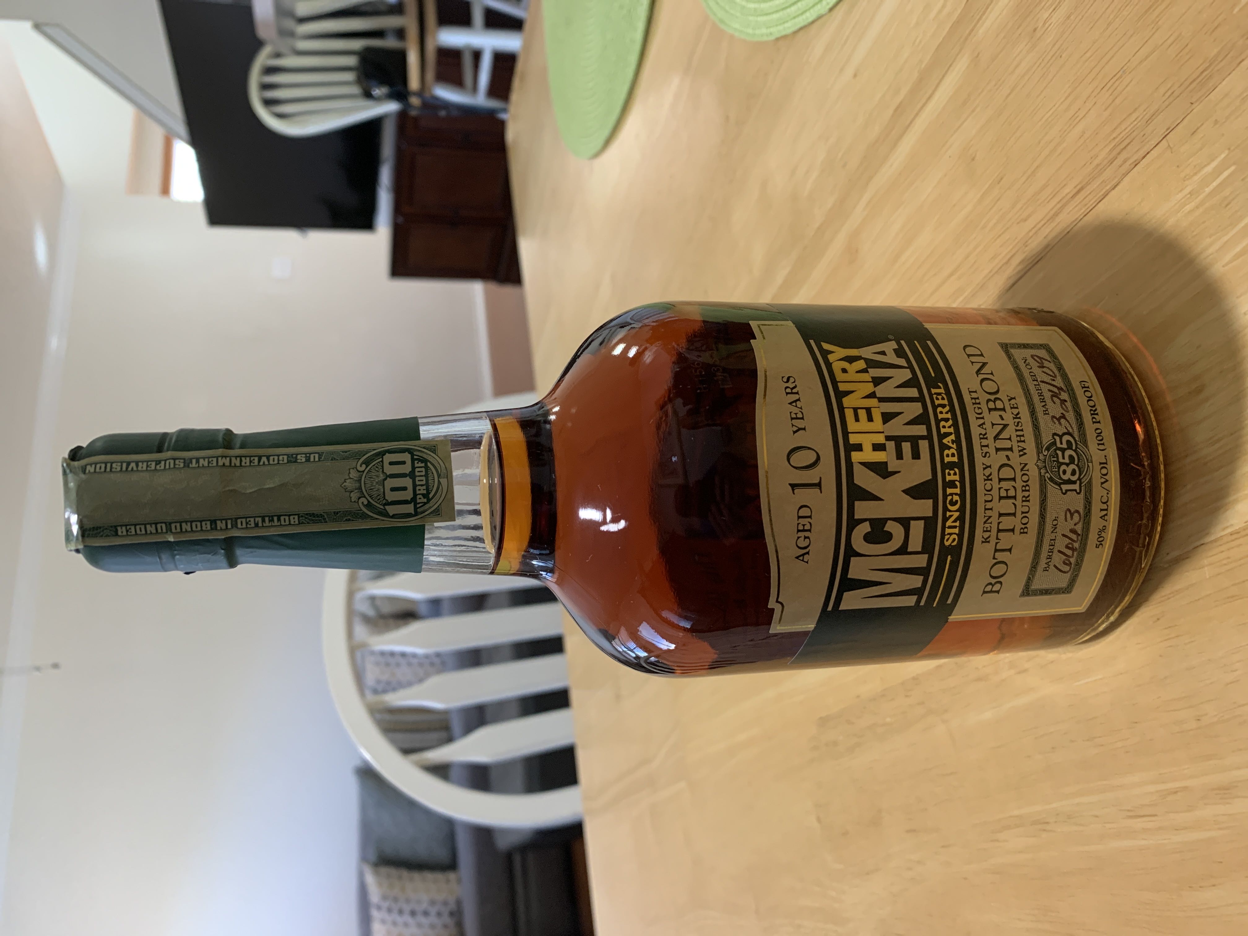 Henry McKenna 10 Year - Heaven Hill Distilleries, Inc. (750 mL) alcohol collectible [Barcode 096749200566] - Main Image 4